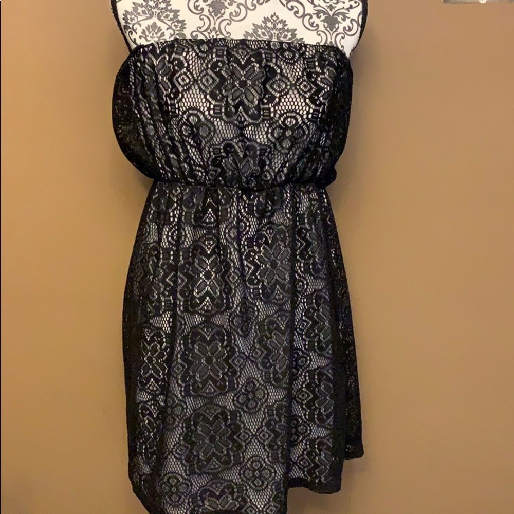 Black lace dress